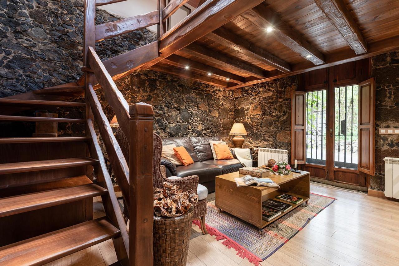 Homeforguest Cosy Rural Flat El Romero With Large Gardens Такоронте Екстериор снимка